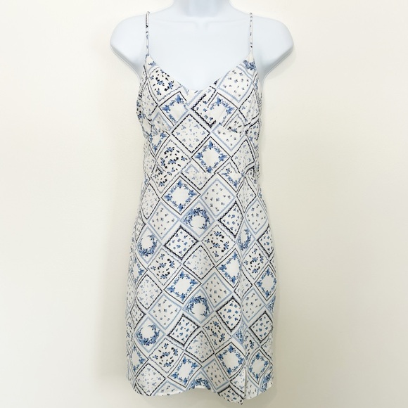 Altar'd State Dresses & Skirts - ALTAR’D STATE Mini Dress Blue and White Patterned Large